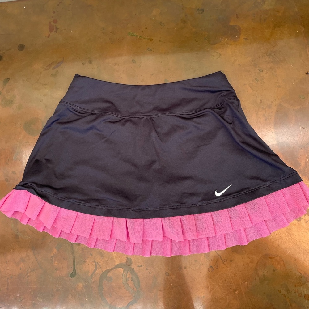 Nike grey and pink ruffle skirt